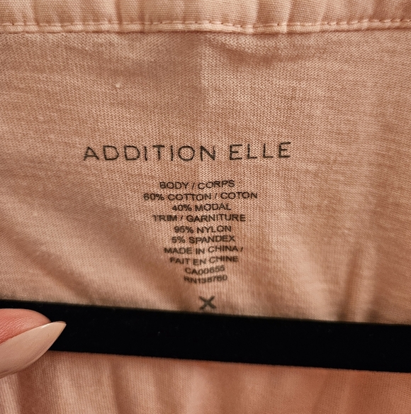 Light pink long-sleeves shirt crochet sleeves addition elle 1X plus size light - Picture 3 of 3